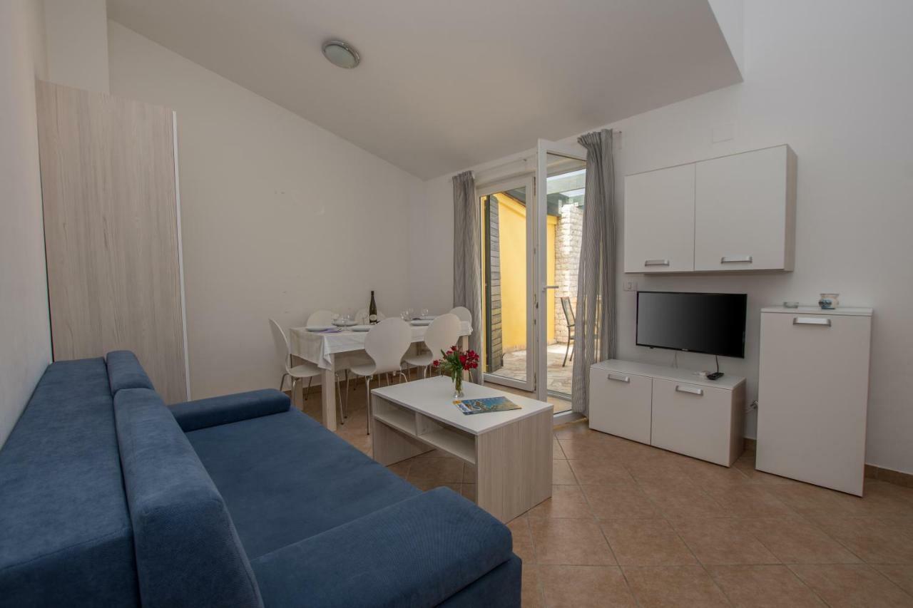 Apartmani Svjetionik Умаг Екстериор снимка